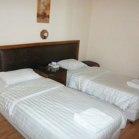 Aghadeer Hotel Ammán Kültér fotó