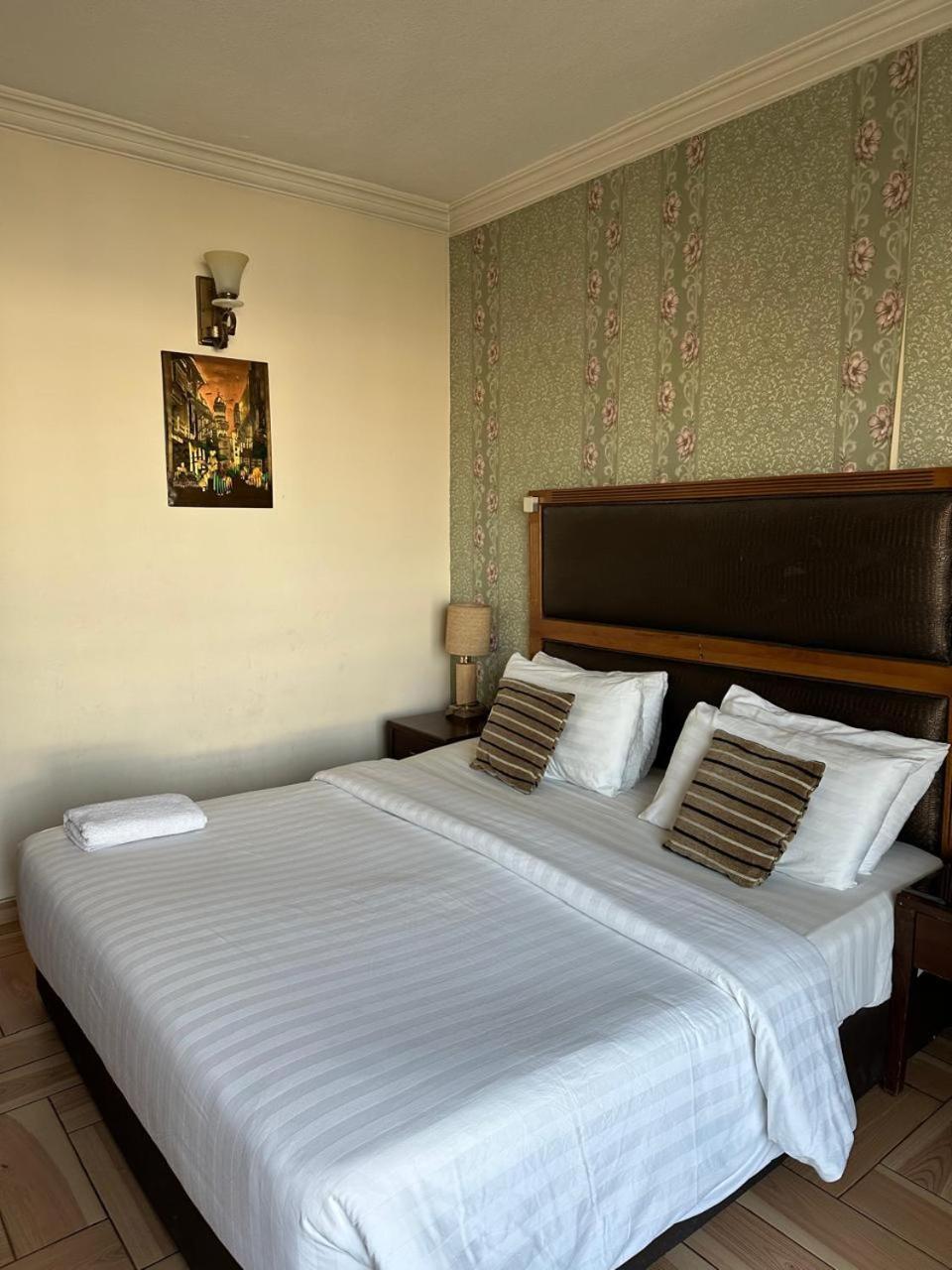 Aghadeer Hotel Ammán Kültér fotó